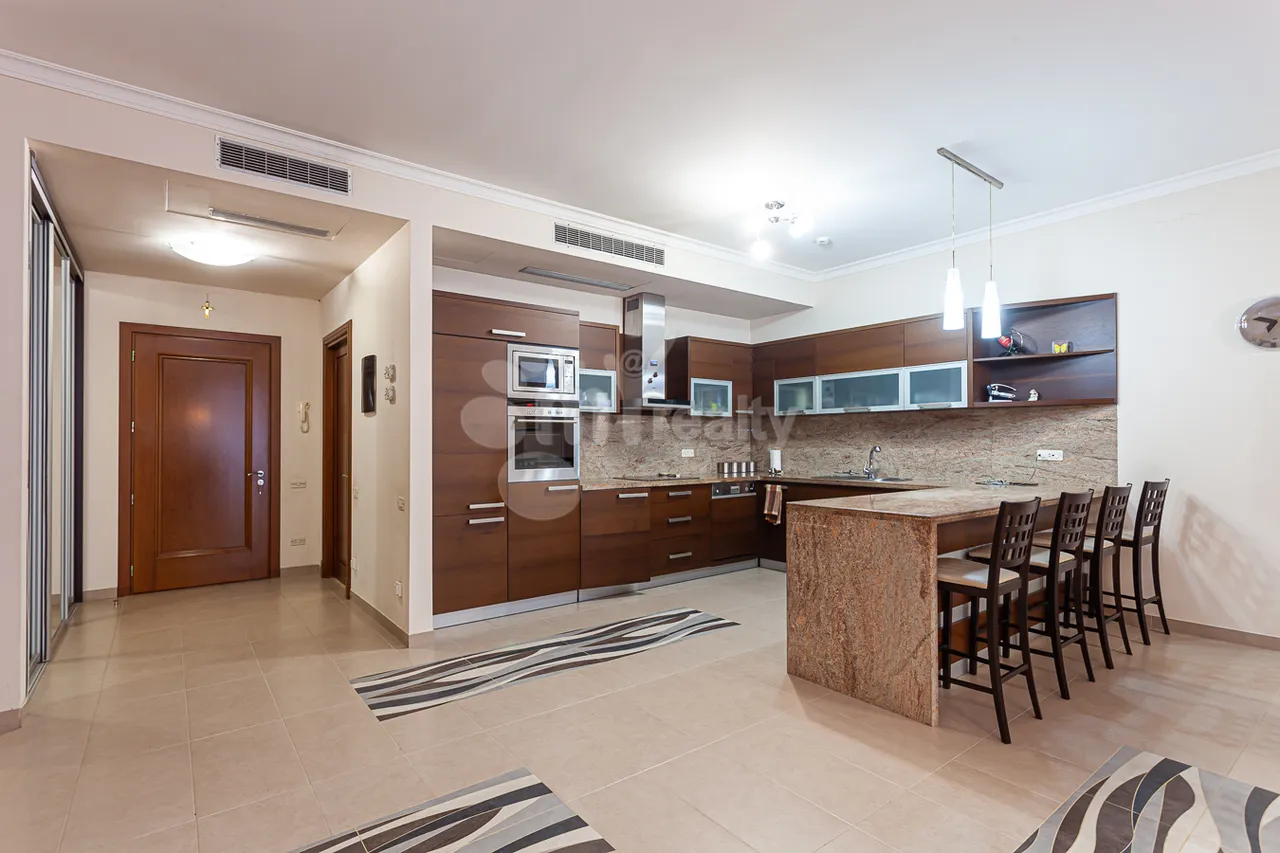 3 bedroom apartment for rent Northern (Hyusisayin)  Ave, Center Yerevan, 161919