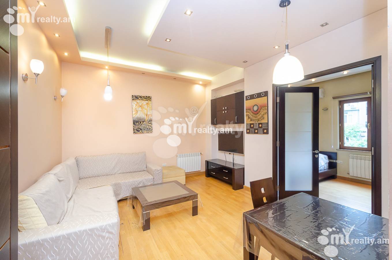 2 bedroom apartment for rent Mashtots Ave, Center Yerevan, 154982