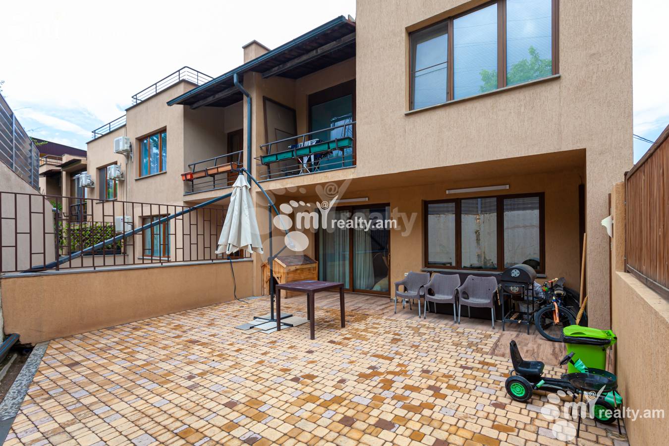 Առանձնատուն  Միկոյան փող, Դավթաշեն Երևան, 151611