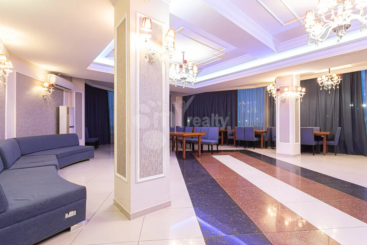 Commercial for sale خیابان شیراز, آچاپنیاک ایروان, 158297