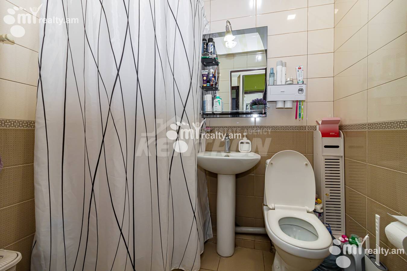 Купить 2 комнатную квартиру А. Хачатурян ул, Арабкир Ереван, 149317