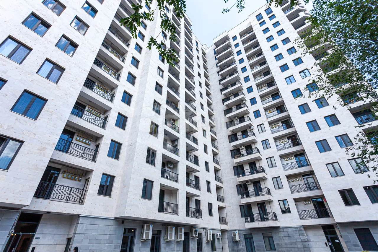 5 bedroom apartment for sale Orbeli Yeghbayrner   St, Arabkir Yerevan, 160863