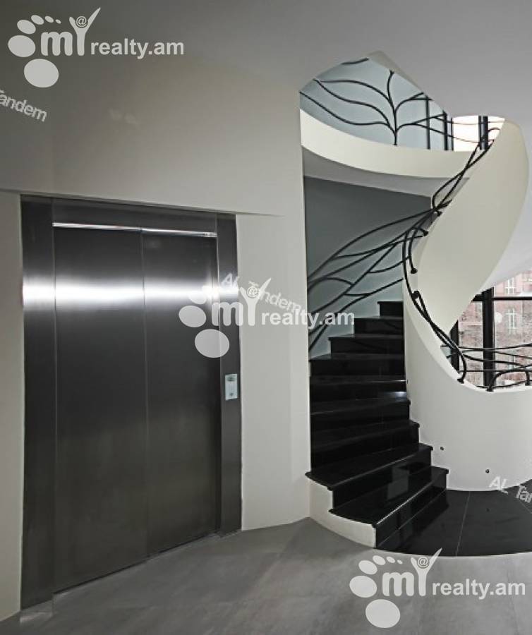 Commercial for rent خیابان تومانیان, مرکز شهر ایروان, 151708