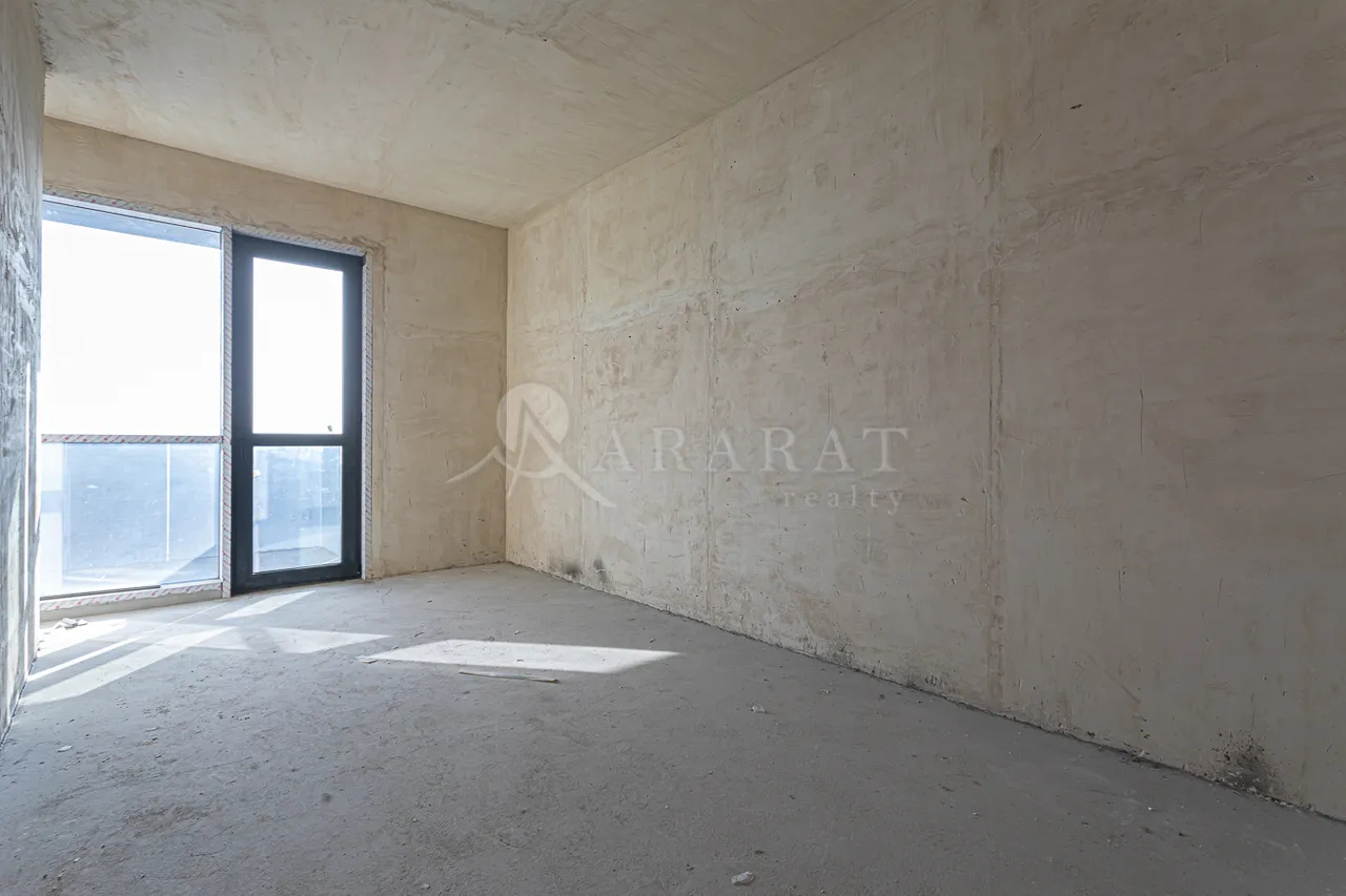4 bedroom apartment for sale Rostom St, Center Yerevan, 158137