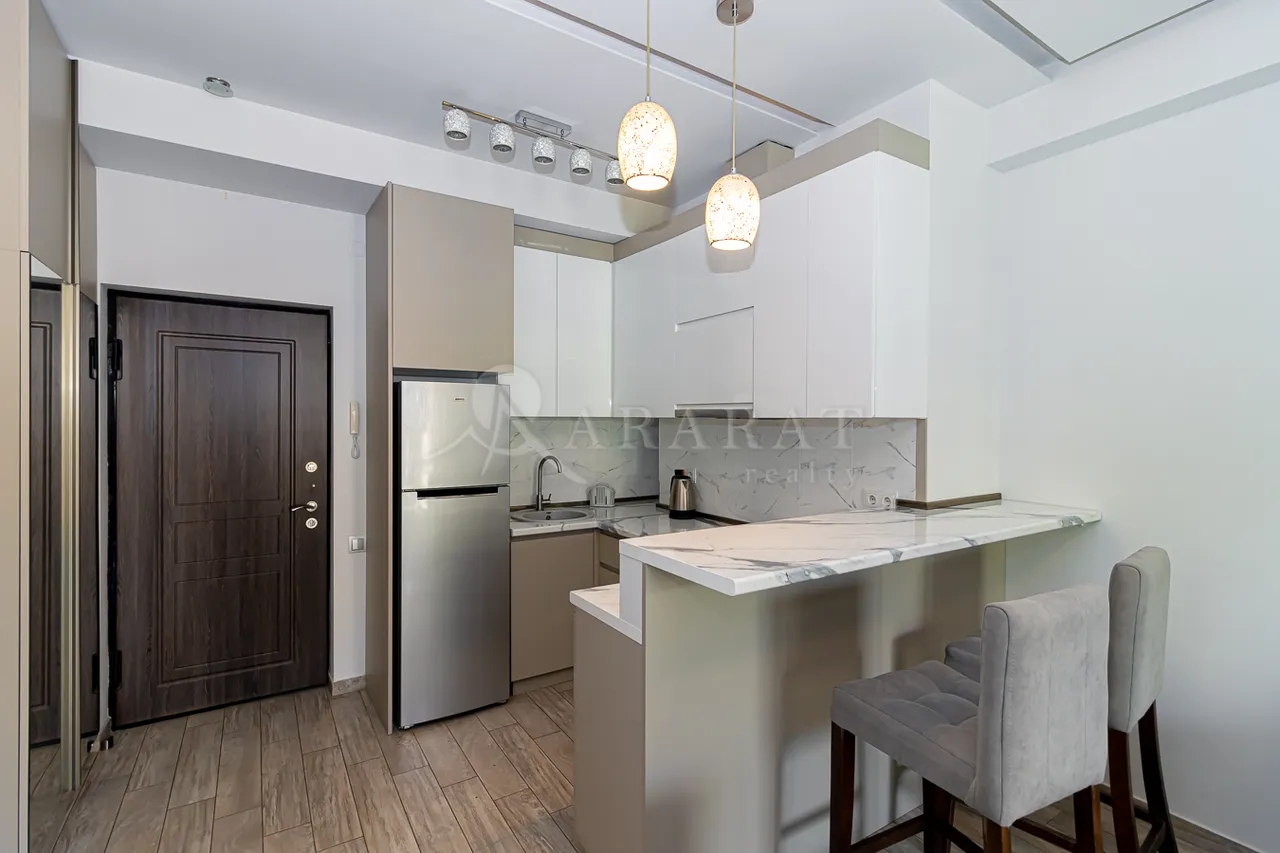 2 bedroom apartment for rent Koghbatsi St, Center Yerevan, 159070