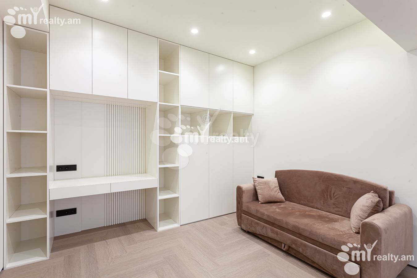 3 bedroom apartment for rent Leningradyan St, Adjapnyak Yerevan, 154802