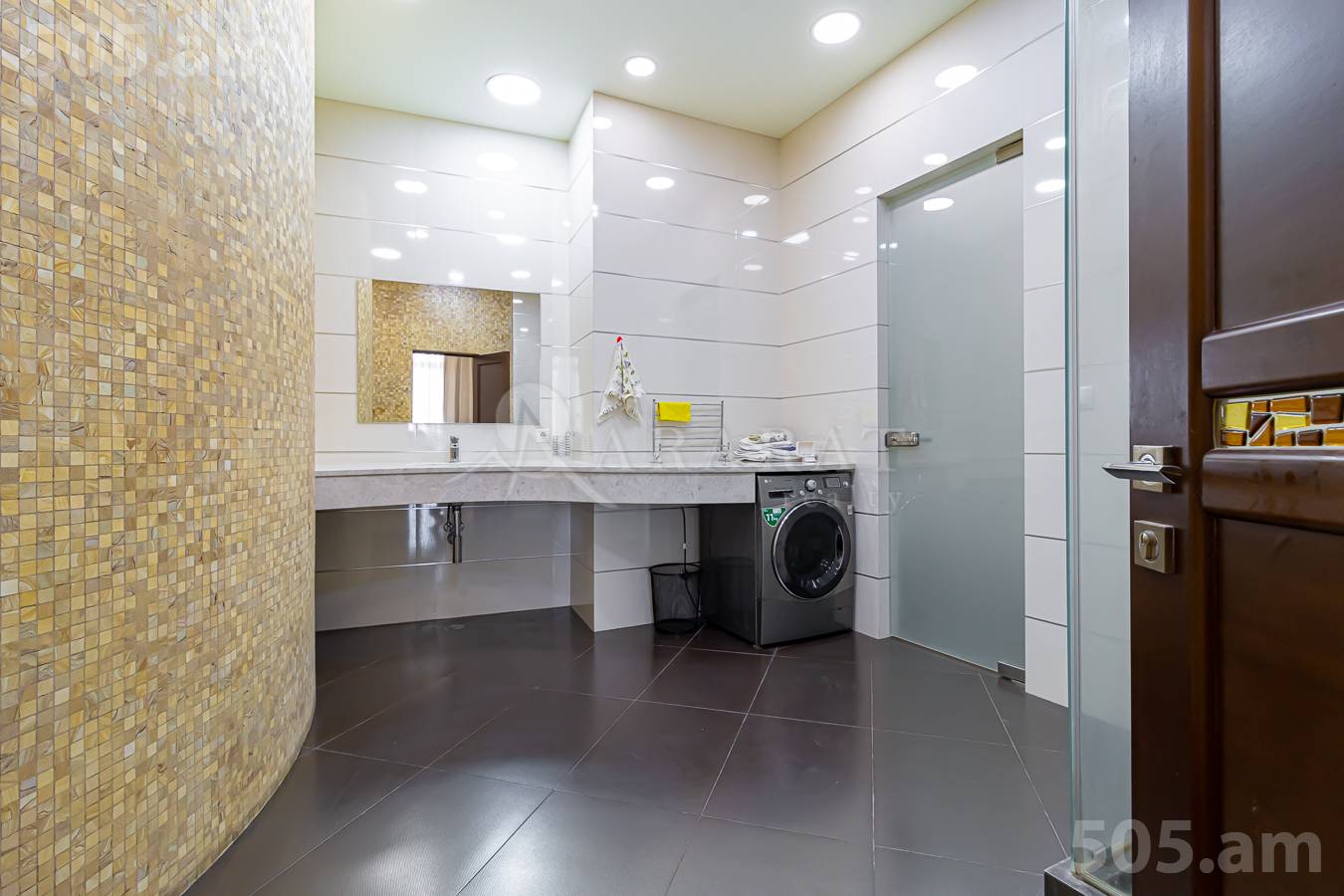 3 bedroom apartment for sale Dzorap St, Center Yerevan, 152898