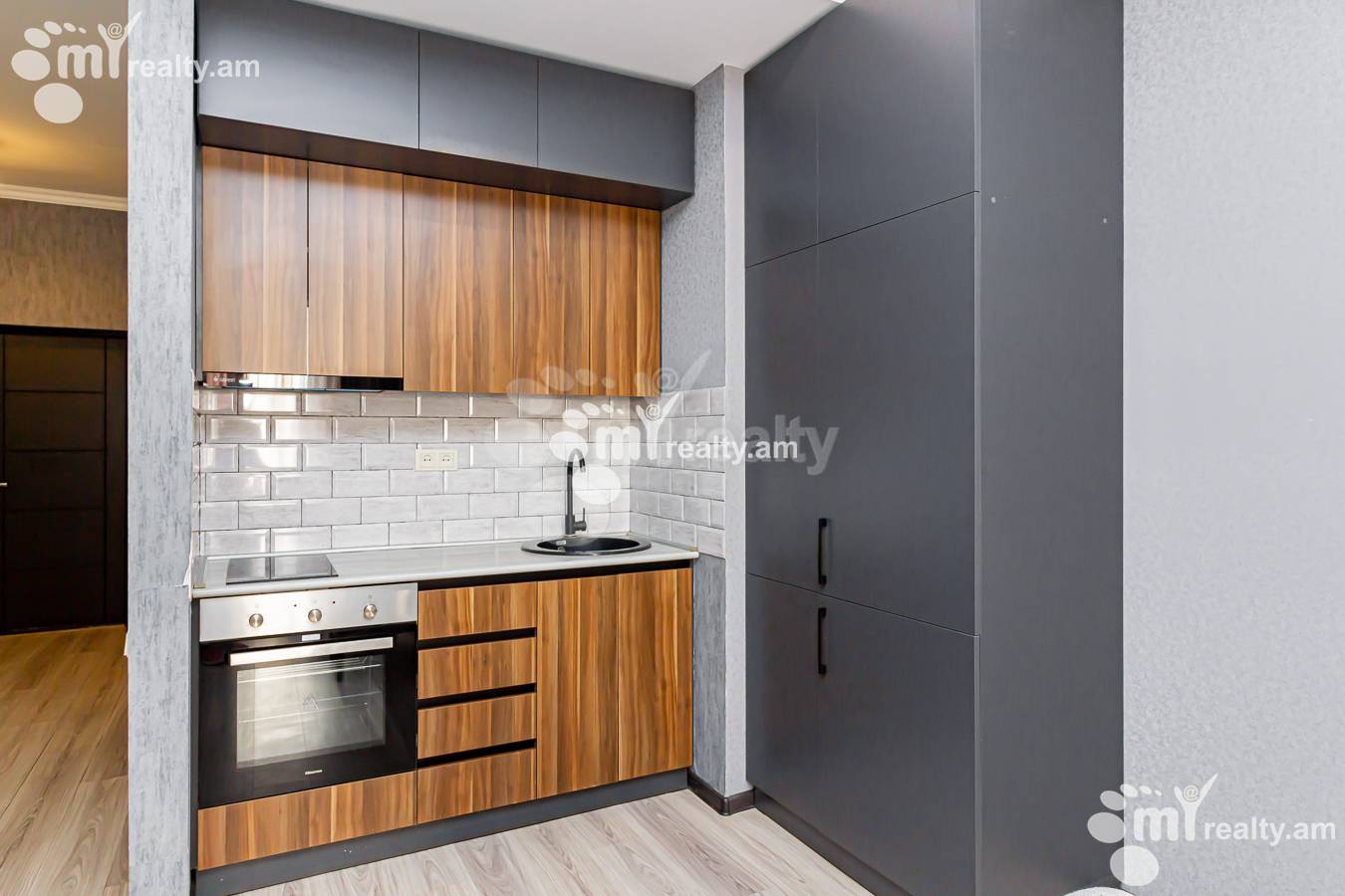 2 bedroom apartment for sale Amiryan St, Center Yerevan, 160788