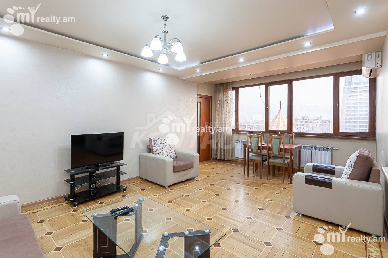 3 սենյականոց բնակարան  Սայաթ-Նովայի պող, Կենտրոն Երևան, 154041