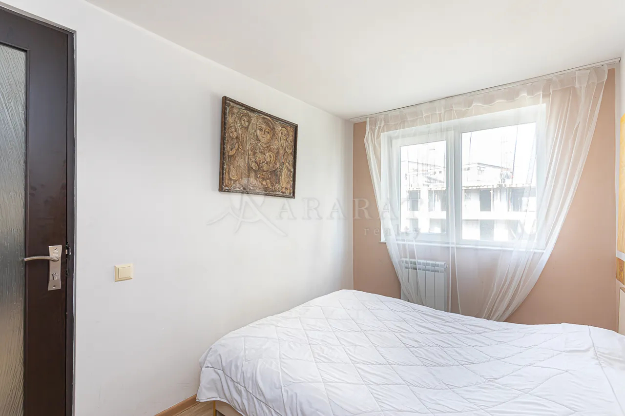 4 սենյականոց բնակարան  Արշակունյաց պող, Շենգավիթ Երևան, 157516