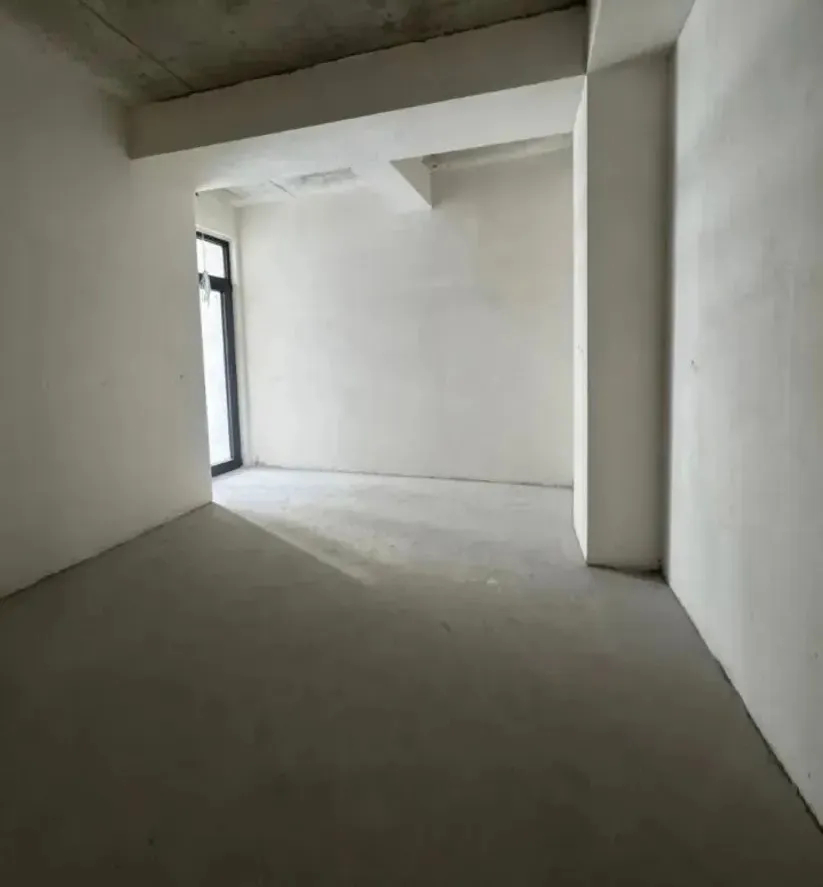 Купить 3 комнатную квартиру Антараин, улица Л. Азгалдяна,, Центр Ереван, 159720