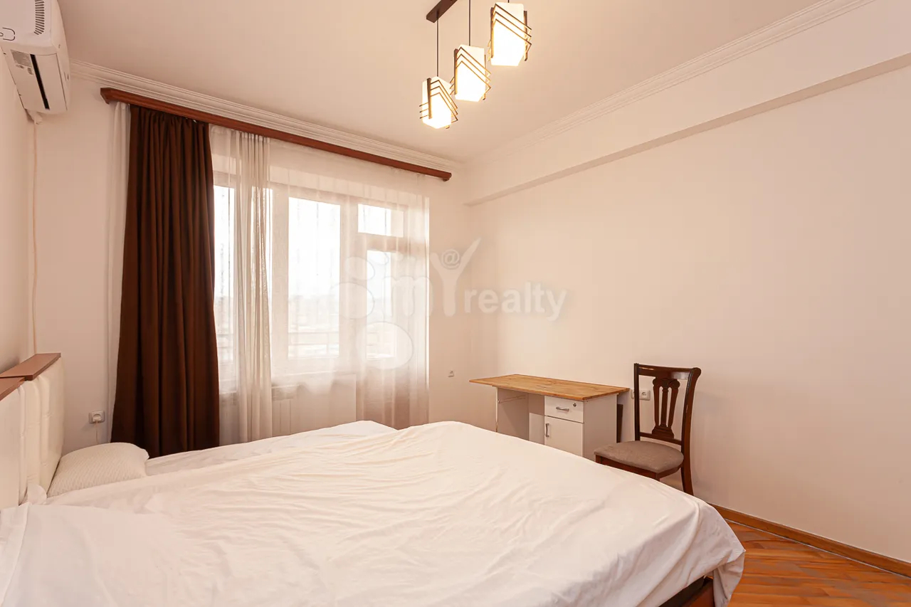2 bedroom apartment for sale خیابان آرگیشتی, مرکز شهر ایروان, 161835
