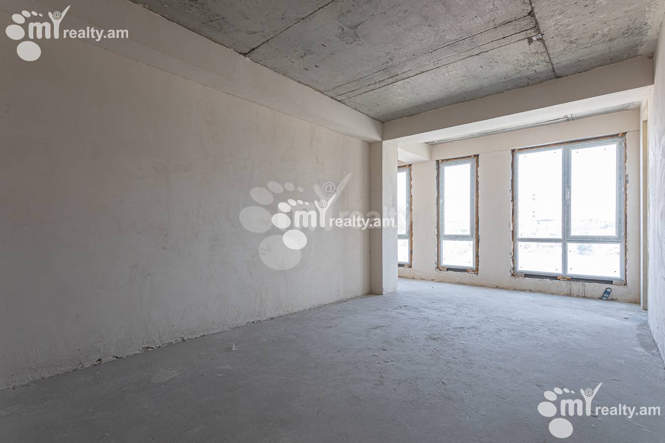 Купить 2 комнатную квартиру Фучик ул, Ачапняк Ереван, 156188