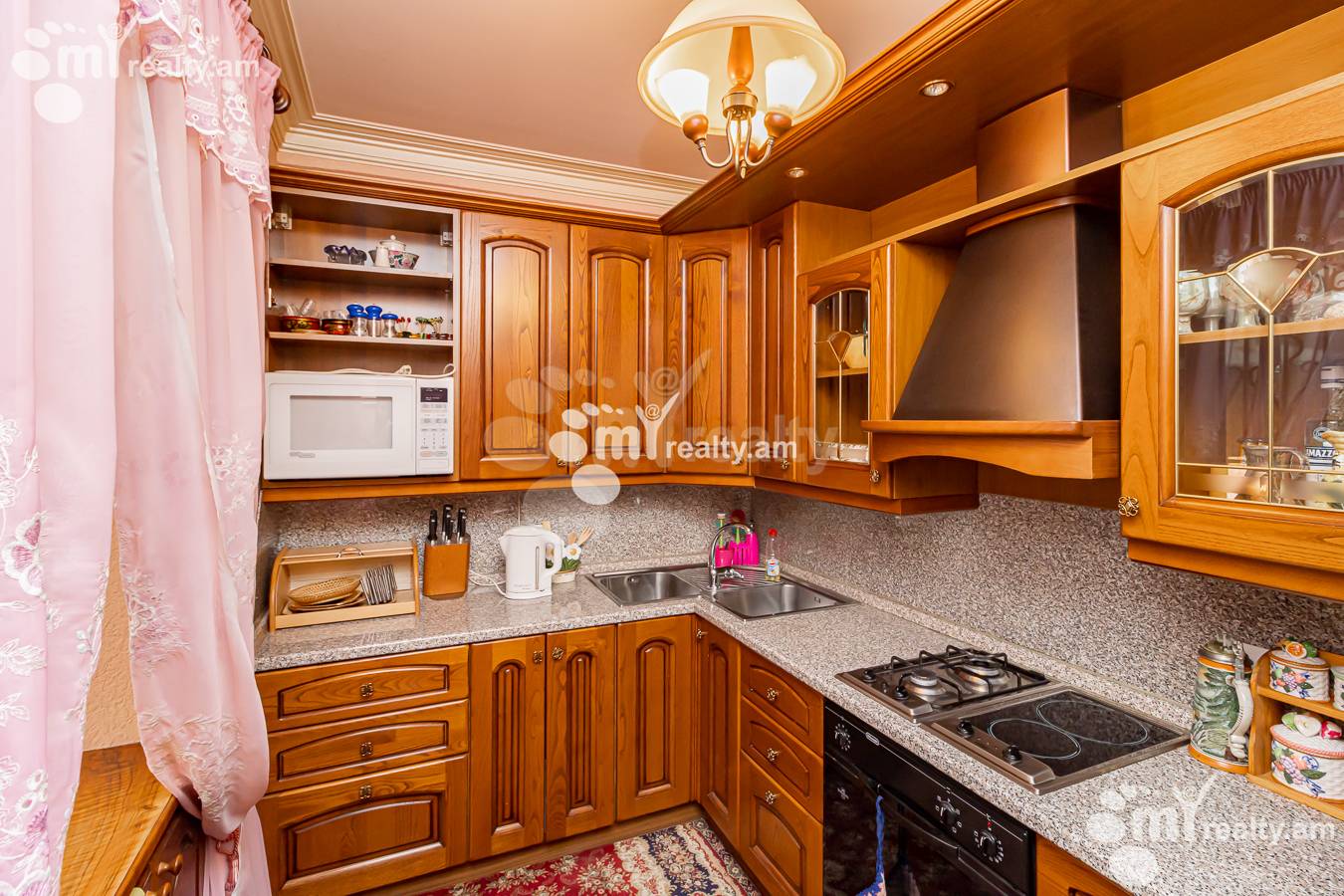 4 սենյականոց բնակարան  Ա. Ավետիսյան փող, Արաբկիր Երևան, 151478