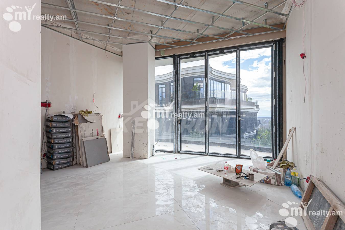 3 սենյականոց բնակարան  Գ. Հովսեփյան փող, Նորք-Մարաշ Երևան, 155575