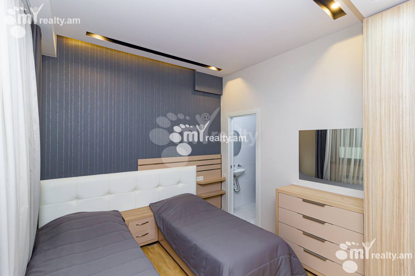 4 bedroom apartment for sale Nalbandyan St, Center Yerevan, 152414