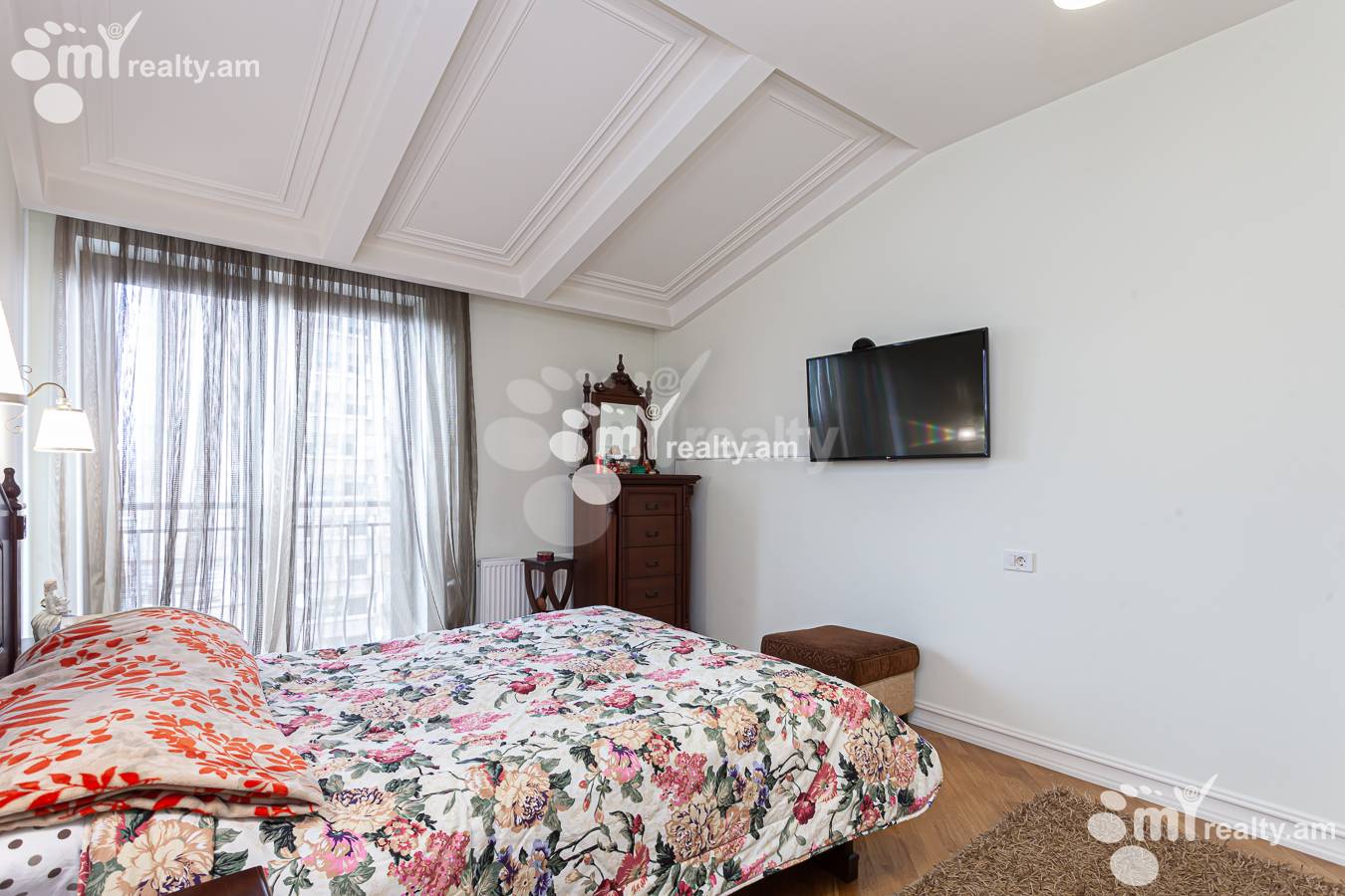 5 bedroom apartment for sale خیابان و. واقارشیان, عربگیر ایروان, 159830