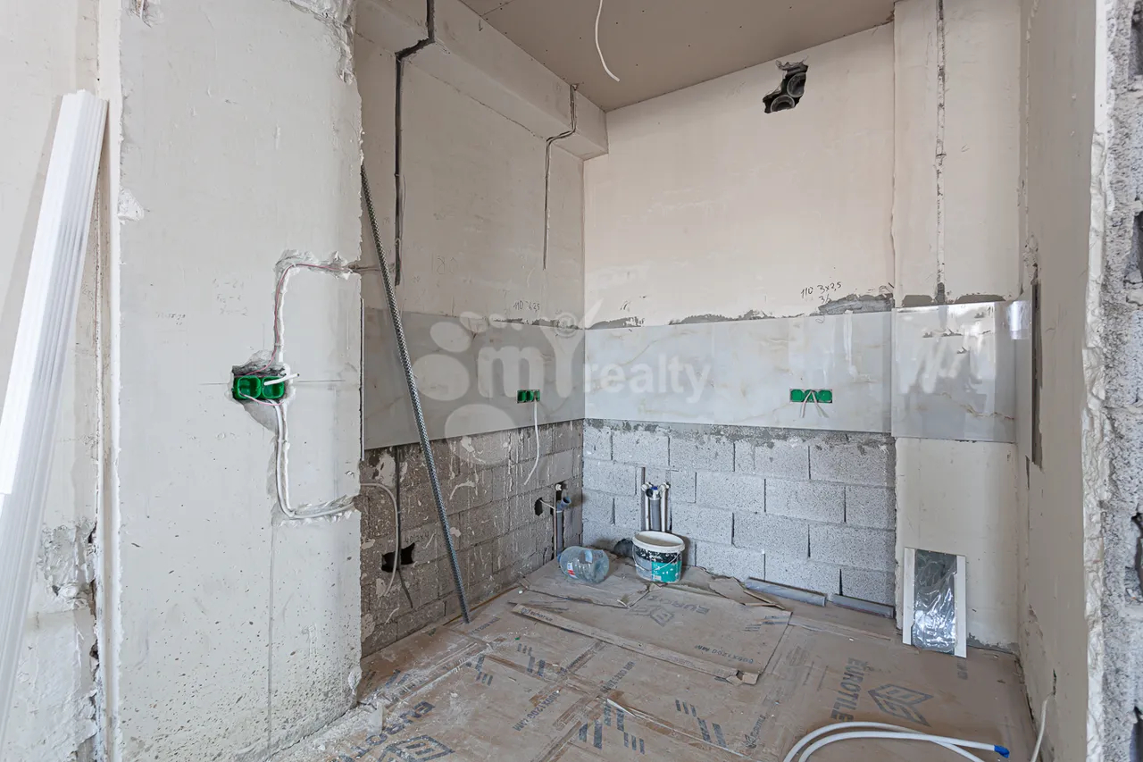 3 bedroom apartment for sale Komitas Ave, Arabkir Yerevan, 161400