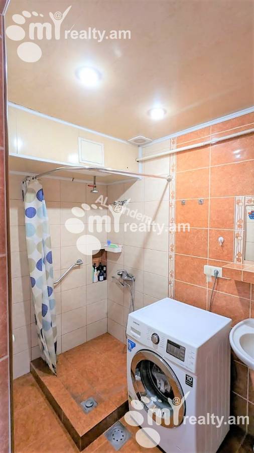 3 սենյականոց բնակարան  Վարդանանց փող, Կենտրոն Երևան, 132416