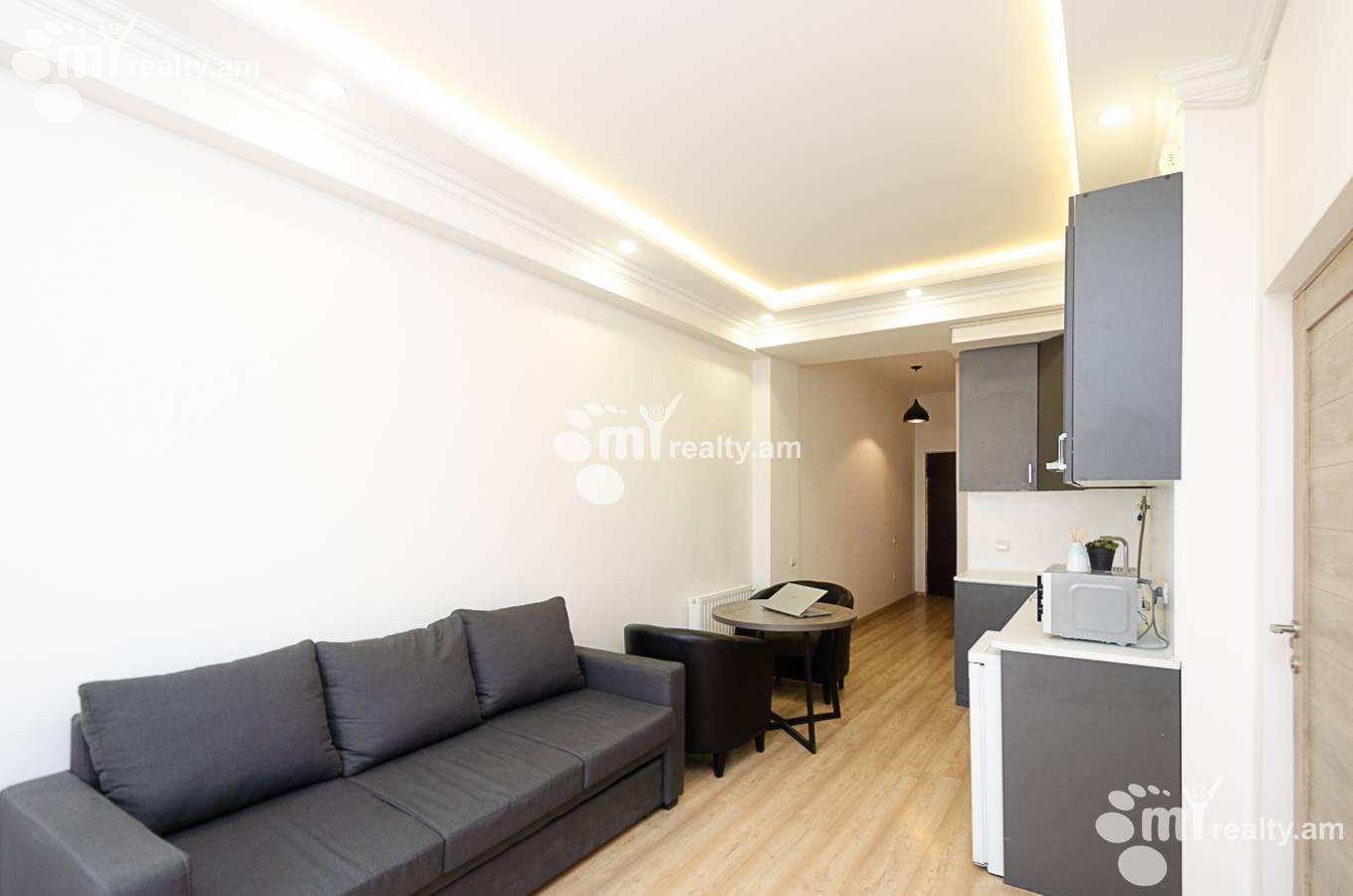 Купить 2 комнатную квартиру Орбели Ехбайрнери ул, Арабкир Ереван, 143879