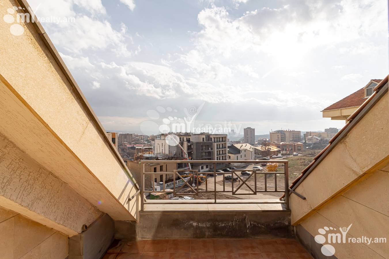 4 սենյականոց բնակարան  Անտառային փող, Կենտրոն Երևան, 151470