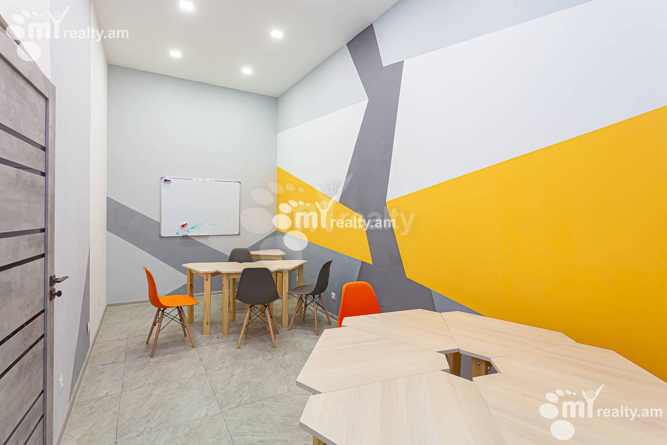Commercial for rent خیابان آرگیشتی, مرکز شهر ایروان, 150417