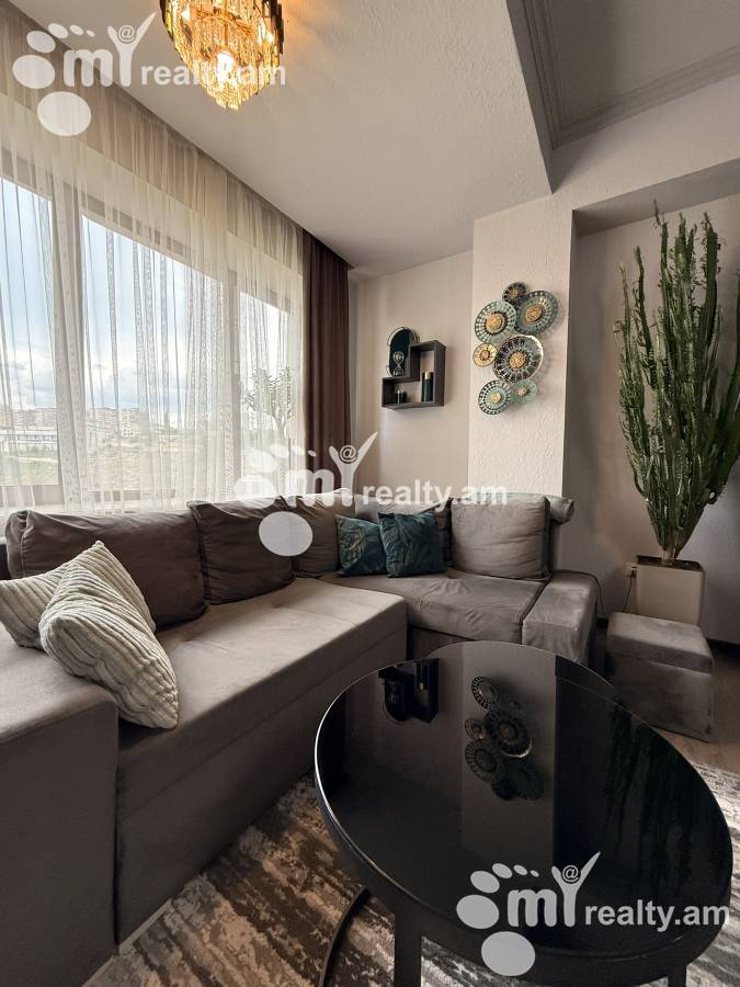 Купить 3 комнатную квартиру Ханзадян ул, Норк-Мараш Ереван, 156476