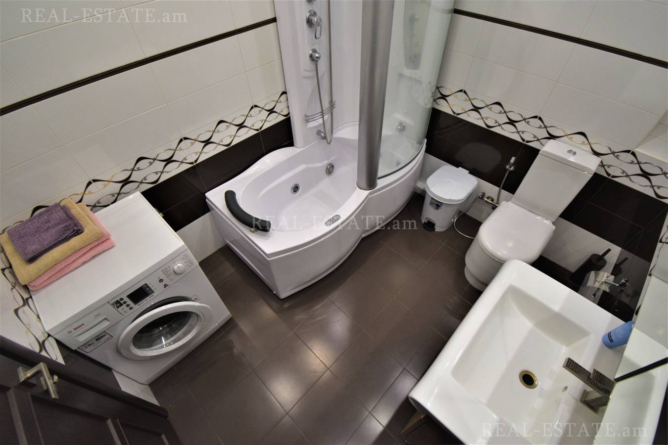 4 bedroom apartment for sale خیابان کِری, عربگیر ایروان, 118217