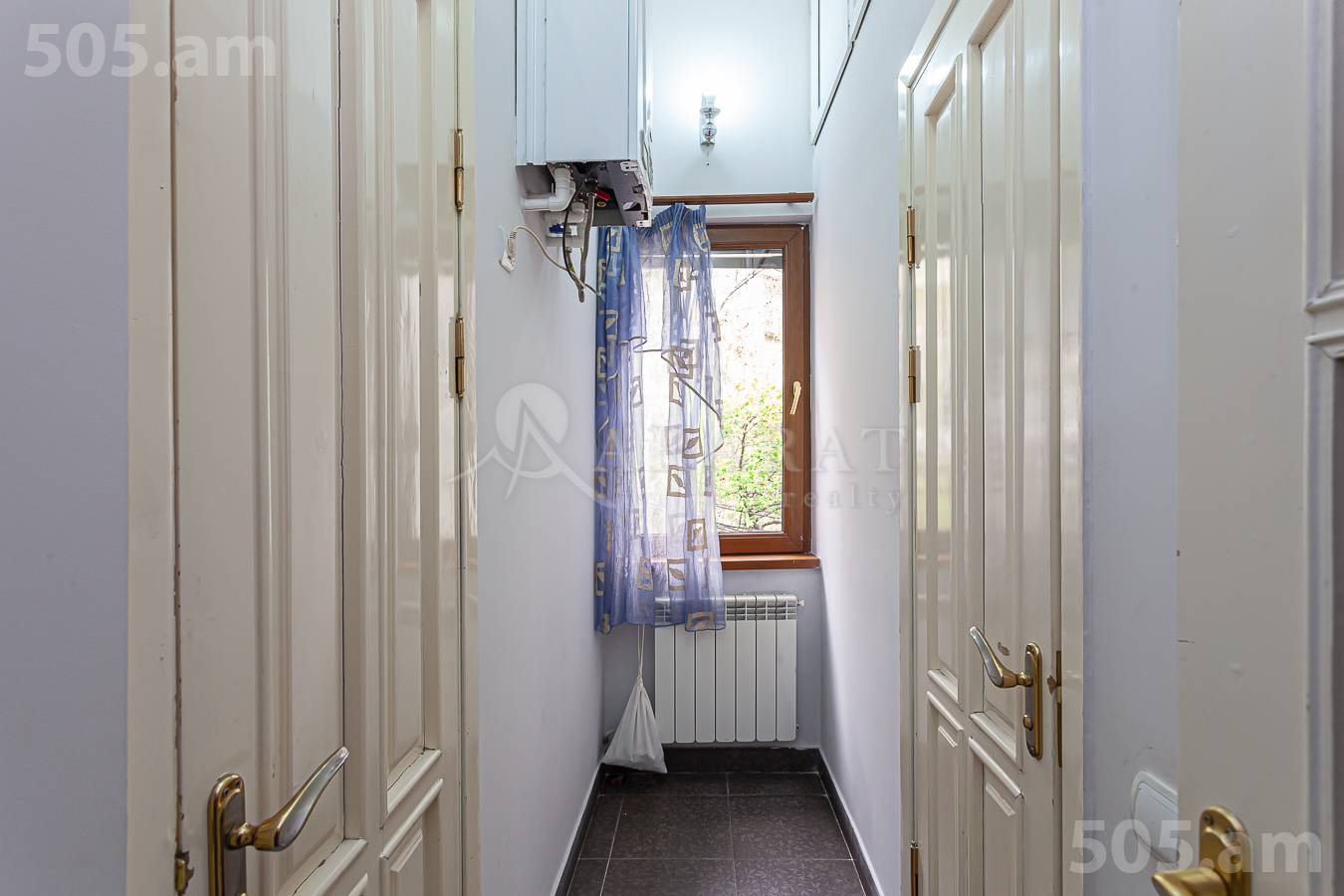 3 սենյականոց բնակարան  Թումանյան փող, Կենտրոն Երևան, 150352