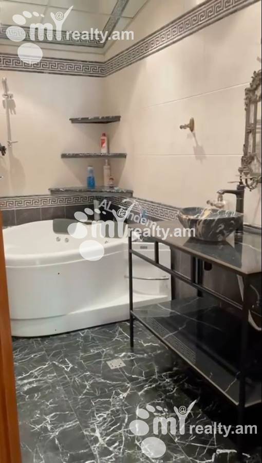 5 bedroom apartment for rent Deghatan St, Center Yerevan, 122413