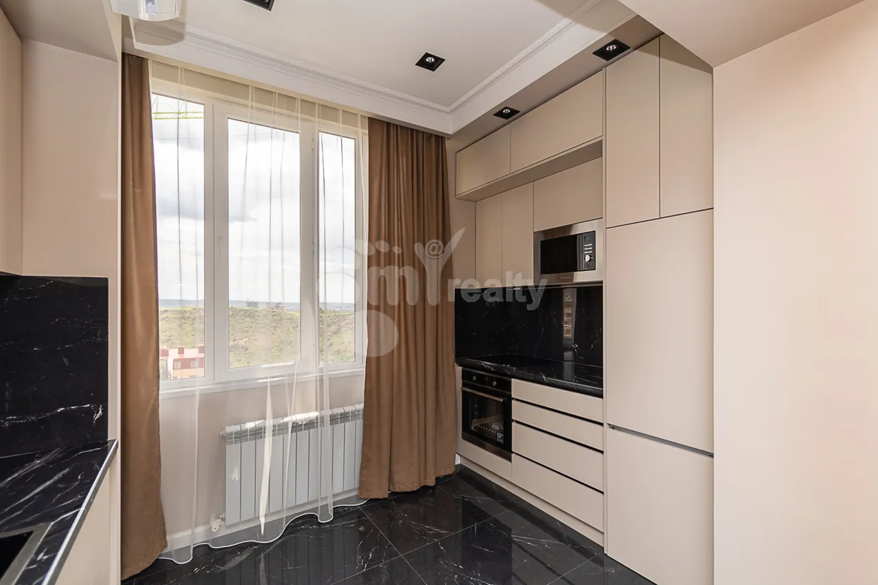 3 bedroom apartment for rent خیابان برادران اوربِلی, عربگیر ایروان, 160634