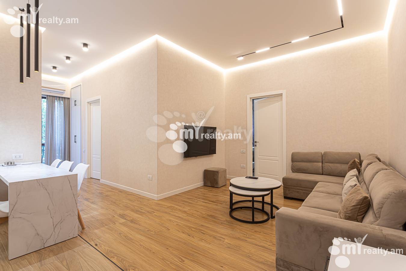 3 սենյականոց բնակարան  Արամի փող, Կենտրոն Երևան, 156889