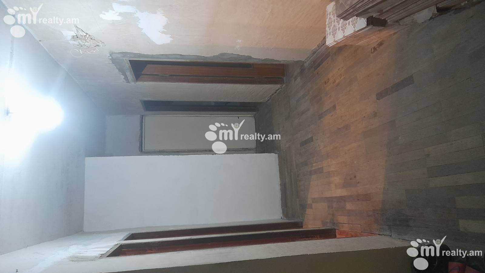 Купить 3 комнатную квартиру Xаxаx Дон ул, Эребуни Ереван, 150007