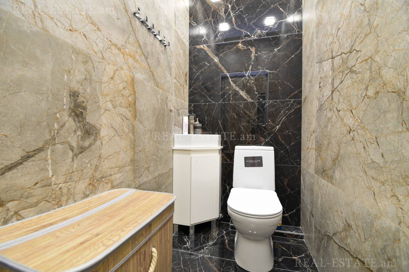 4 bedroom apartment for sale Bakunts St, Nor Norque Yerevan, 123441