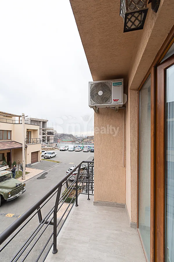 Առանձնատուն  Միկոյան փող, Դավթաշեն Երևան, 160031