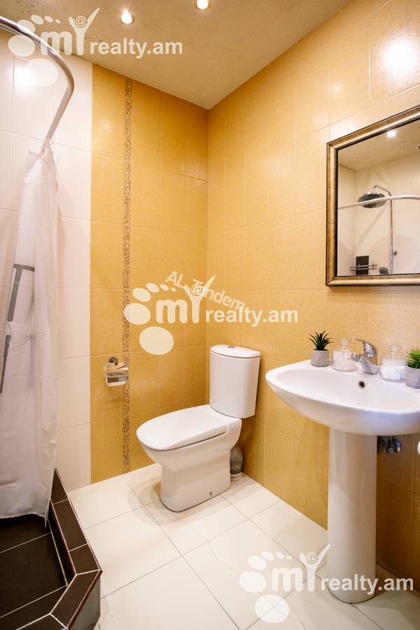 3 bedroom apartment for rent Charents St, Center Yerevan, 138275