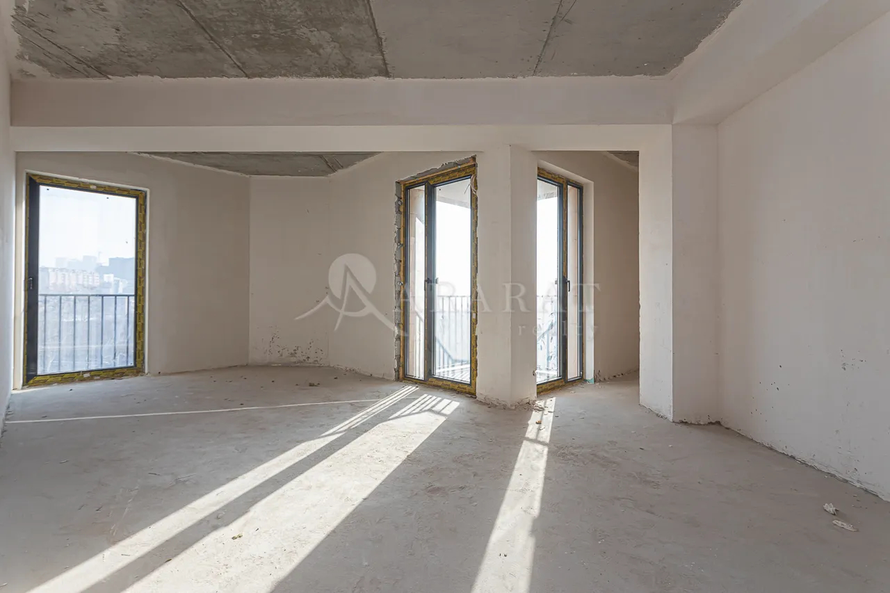 3 bedroom apartment for sale Komitas Ave, Arabkir Yerevan, 158392