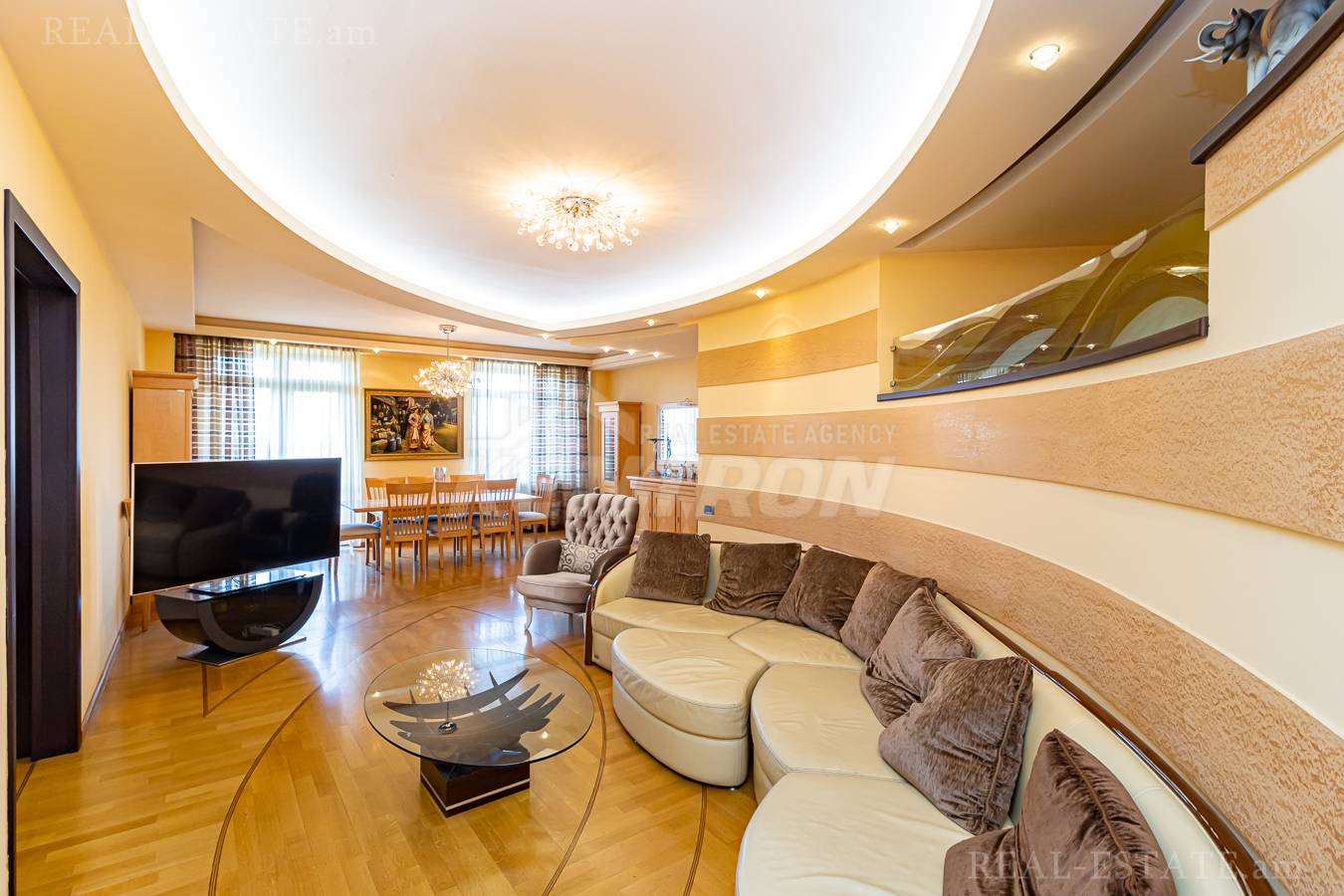 5 սենյականոց բնակարան  Տերյան փող, Կենտրոն Երևան, 139226