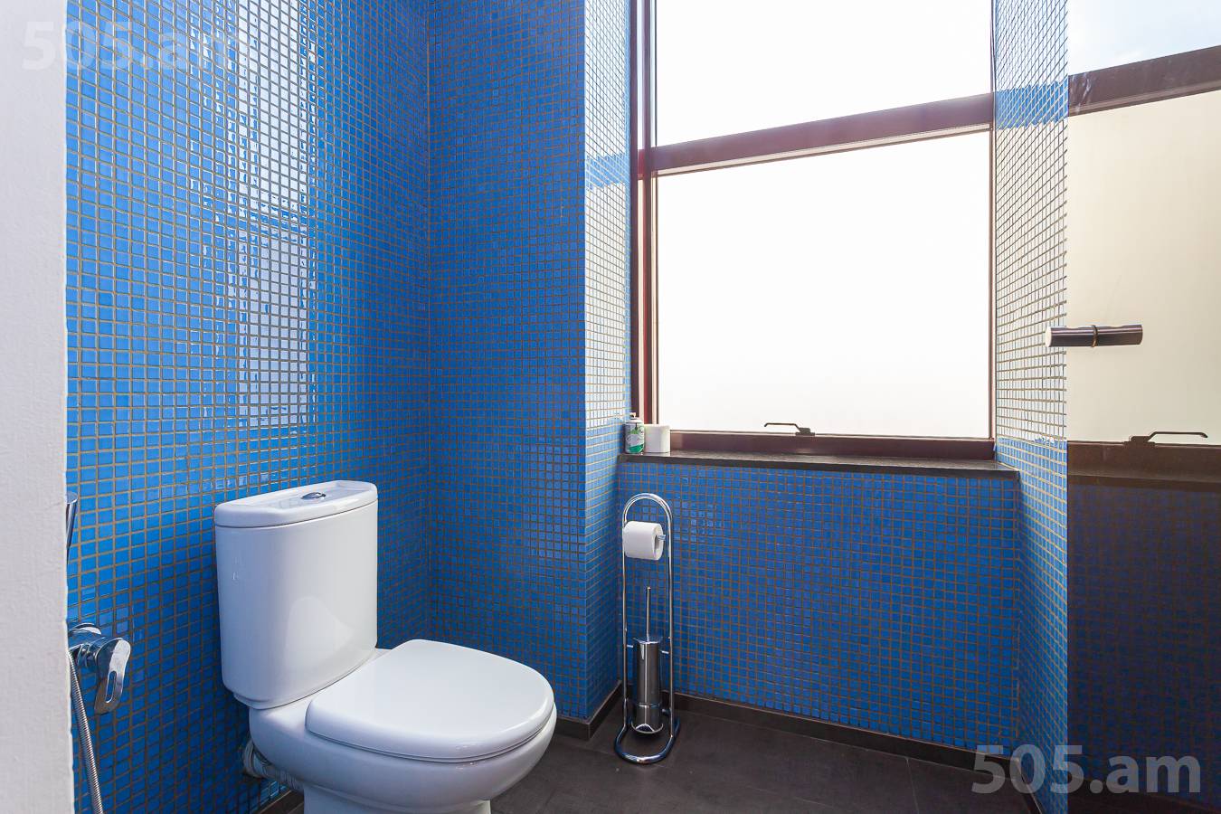 3 bedroom apartment for rent Deghatan St, Center Yerevan, 153046