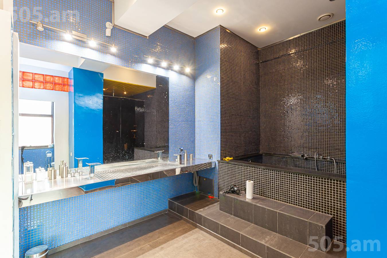 3 bedroom apartment for rent Deghatan St, Center Yerevan, 153046