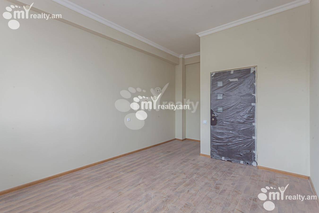 4 bedroom apartment for sale M․ Melqonyan str, Center Yerevan, 155075
