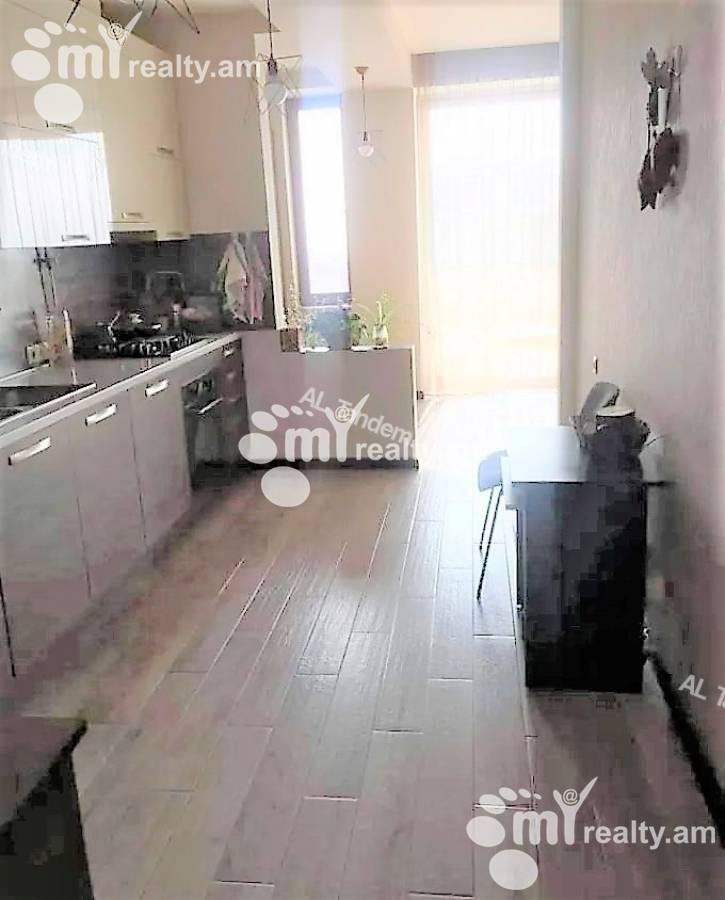 Купить 3 комнатную квартиру Антараин ул, Центр Ереван, 136480