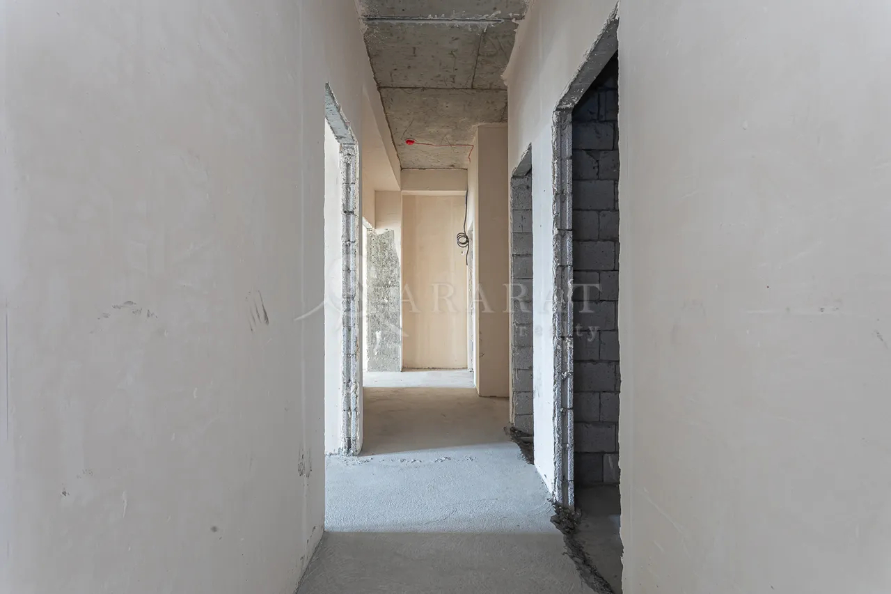 3 սենյականոց բնակարան  Հալաբյան փող, Աջափնյակ Երևան, 157588