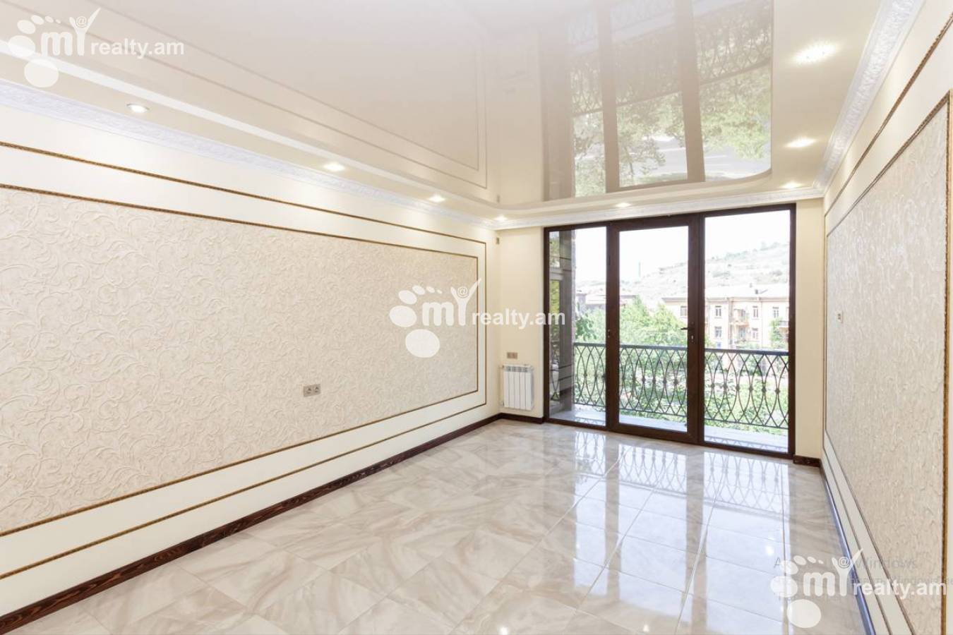 2 սենյականոց բնակարան  Հերացու փող, Կենտրոն Երևան, 93881