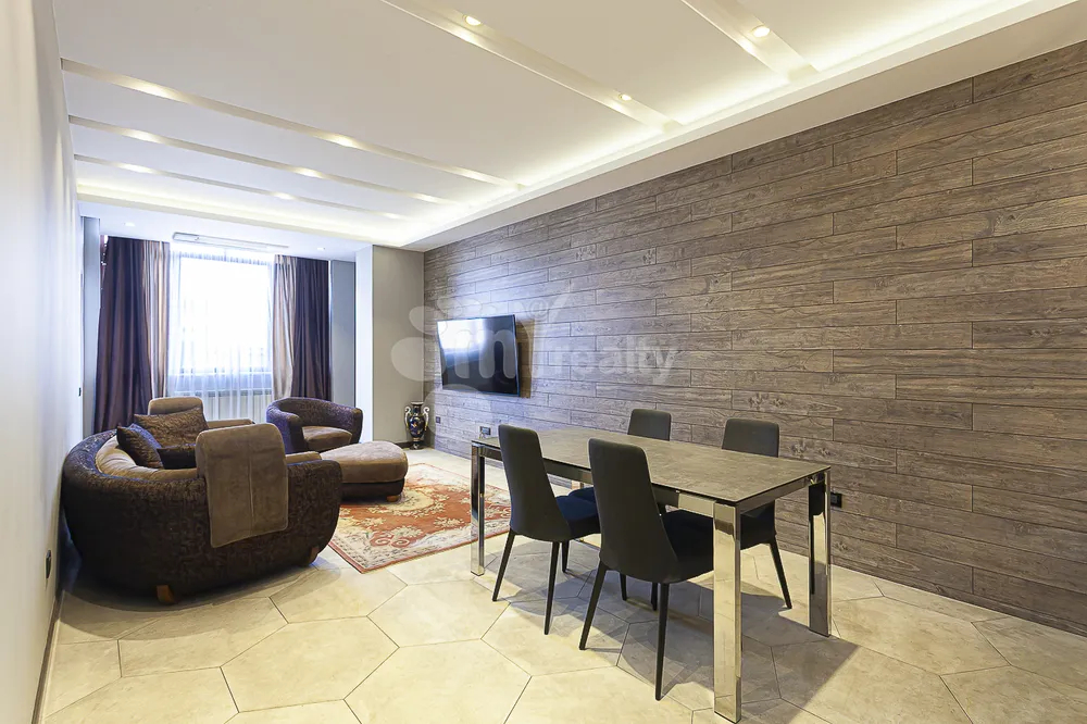 3-senyakanoc-bnakaran-vacharq-Yerevan-Center
