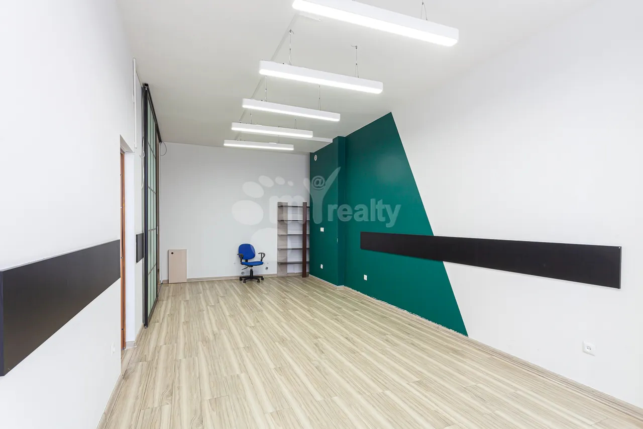 Commercial property for rent V.Papazyan St, Arabkir Yerevan, 160453