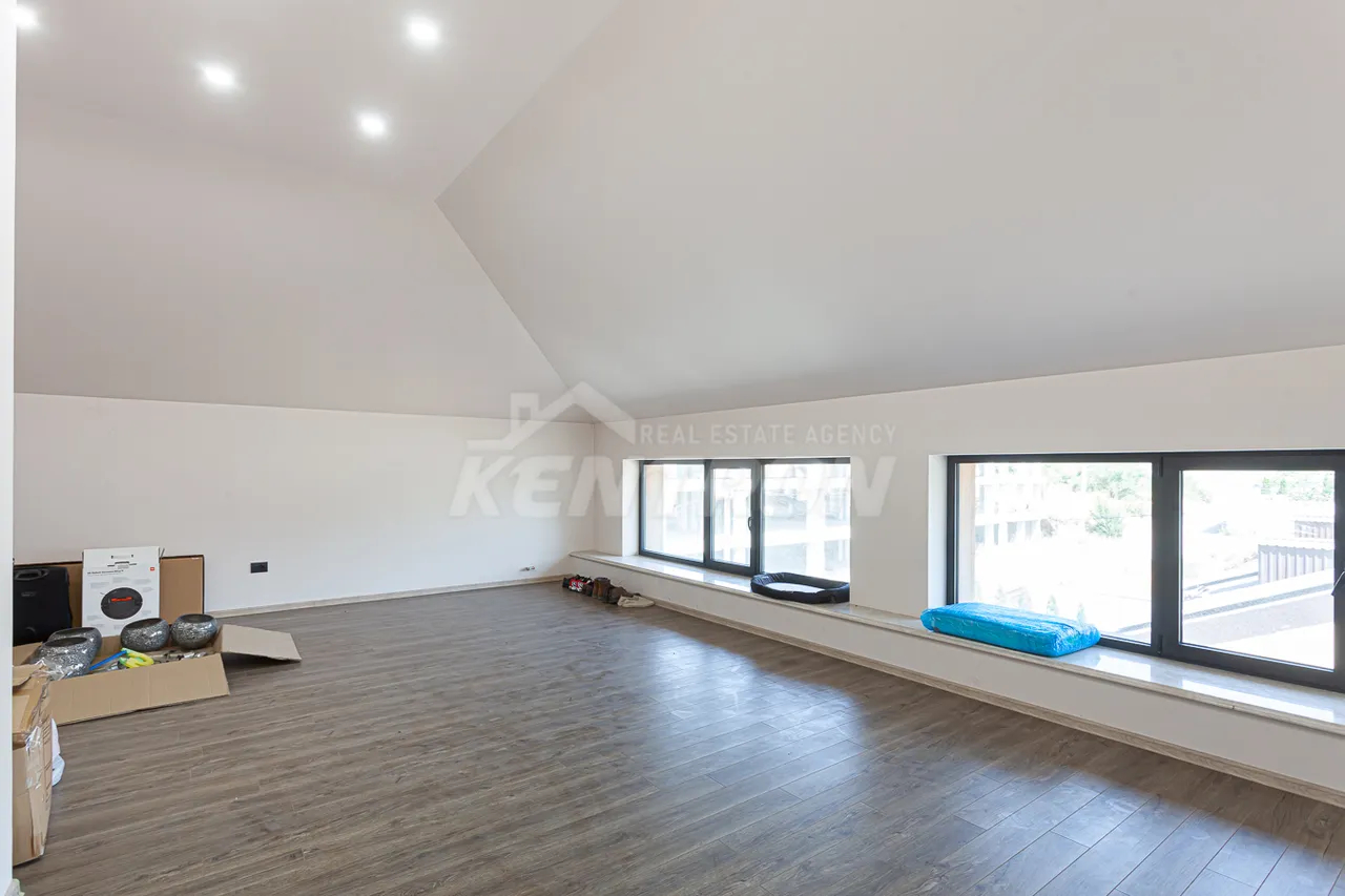 House for sale Alma-ata St, Avan Yerevan, 157389