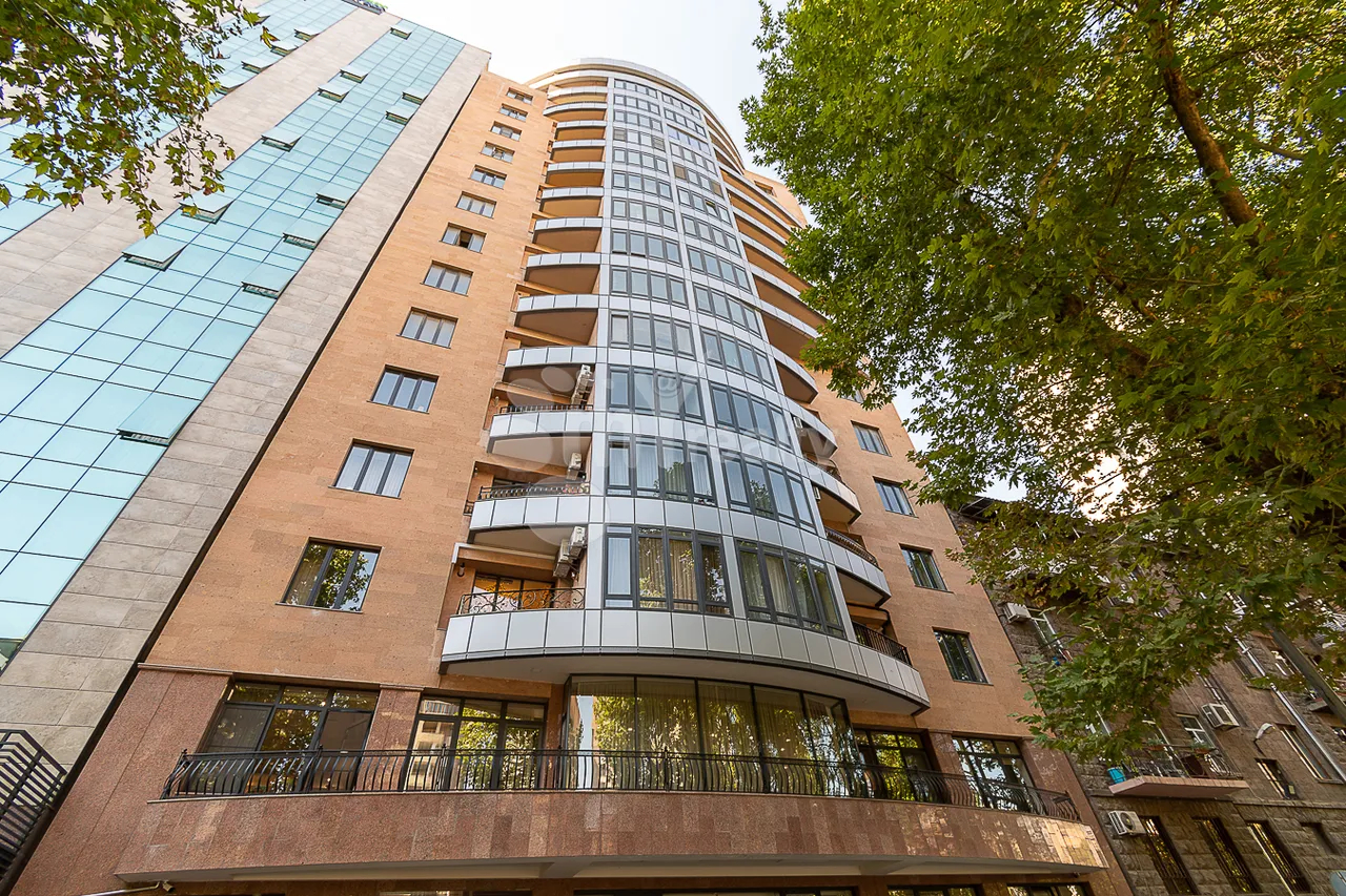 2 bedroom apartment for rent Buzand St, Center Yerevan, 159400