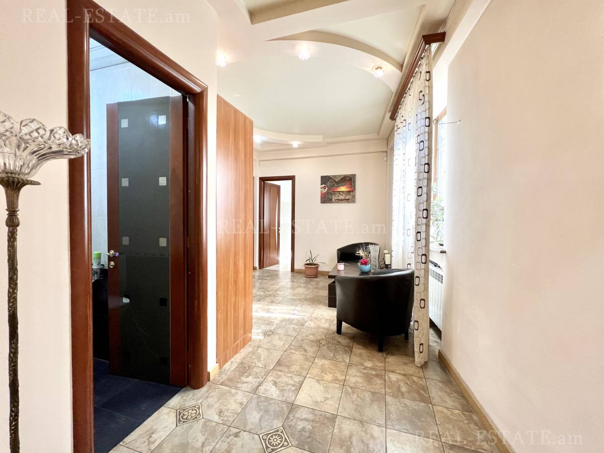 3 bedroom apartment for sale خیابان ساریان, مرکز شهر ایروان, 124690