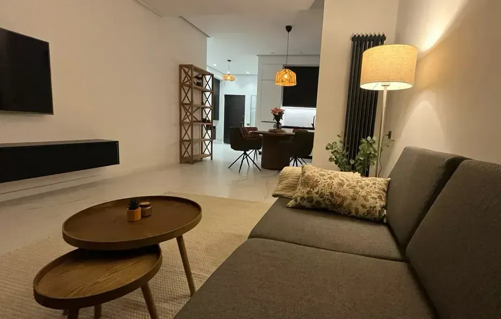 varcov-bnakaran-norakaruycum/2-senyakanoc/M.+Babajanyan+St/Avan/Yerevan